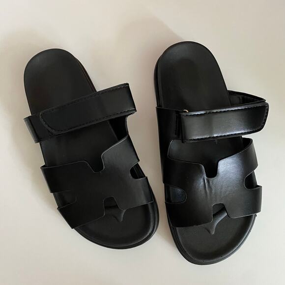 Black Slide Velcro Top Sandals Size 8 - Picture 1 of 5